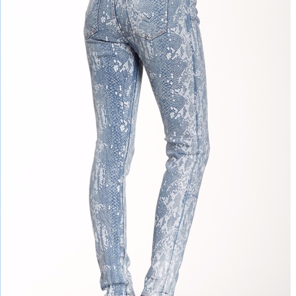 Hudson Midrise Nico Super Skinny Jeans - Picture 3 of 9